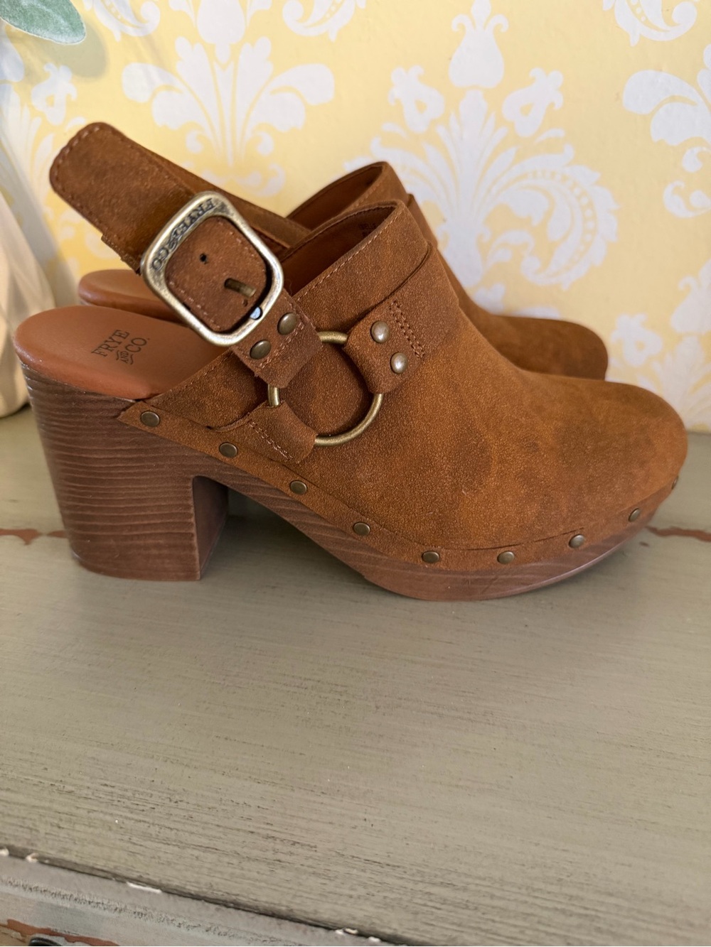 Frye & Co clog mule block heels